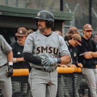 robbie (@robbieee13) 's Twitter Profile