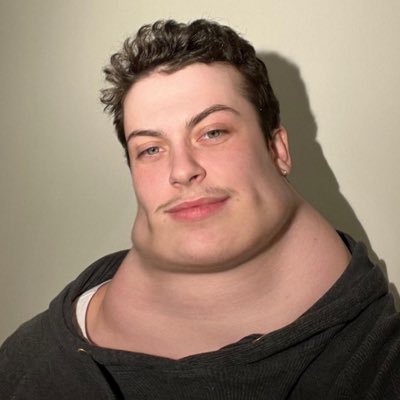 kristofer thomasさんのプロフィール画像
