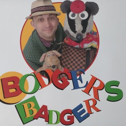 Andy Cunningham's famous mash eating Badger is back. 
Thanks to Tessa Cunningham and the Andy Cunningham Estate    along with his new friend Ashley Bodger.