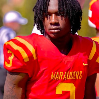 Clearwater Central Catholic ‘24 Running back/Cornerback 5’8 180 pounds 3.0 gpa