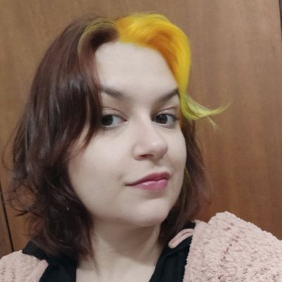 Game designer de joguinhos e editora. Co-autora do Karyu Densetsu. Você me acha falando de cenário, escrita e desenvolvimento de produto. ✨ Ela/dela.