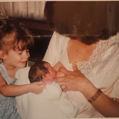 irenenavarrolza's profile picture. De Badalona con el mejor pueblo del mundo, Valdesotos.
Sufro locura transitoria y amor por las croquetas.