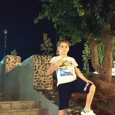 ErdalYi24444425's profile picture. 