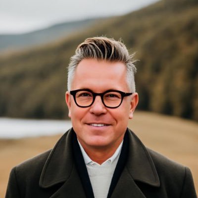 Assistant Dean & Director of Executive Education @ LBJ School of Public Affairs | Assistant Professor of Practice | World Traveler | Proud East Tennessean | Vol