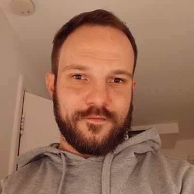 Data Scientist. Interested in speech production, poetic metrics, cognitive neuroscience, statistical learning, NLP, knowledge representation. He. 🏳️🌈