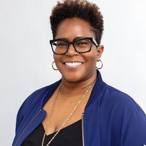 CoachQuen's profile picture. I help leaders & organizations TRANSFORM their futures! Executive Coach and Career Consultant