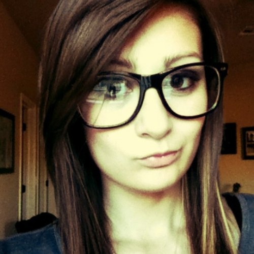 BrianyyLongo's profile picture. I'm Briana. I like art and music. And Harry Potter.