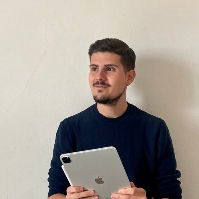ElioRaineri's profile picture. Interaction Designer at Jaguar Land Rover • ex @MercedesBenz • ex @IBM — I build apps for fun in my free time