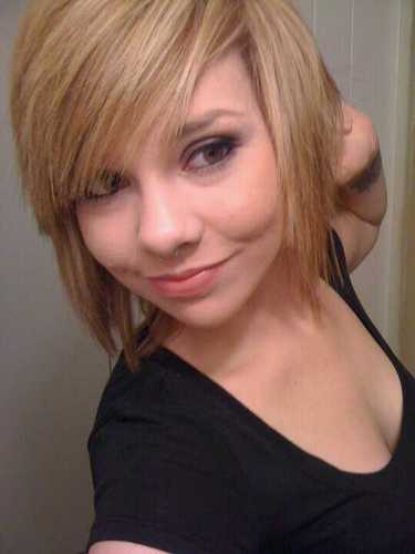 amysgotagun's profile picture. 