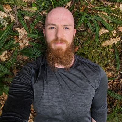 PhD Grad, Software engineer, 3D printer and all round geek. I have way too many hobbies and half finished projects