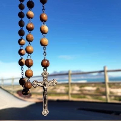 MBienOrganisee's profile picture. Faith & Jesus