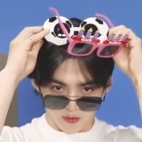 dey ◡̈ 🍉 (@myucheolie) 's Twitter Profile