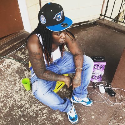 ChuccMrwrong's profile picture. 