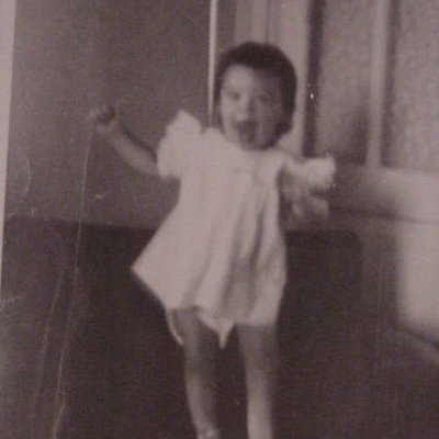 VCloud80875's profile picture. i seemed to always be a loud mouth even when i was little. yep that is me at about 1 1/2 yrs old, standing on my soap box telling everything i could think of.