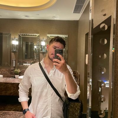 amirbrooks_'s profile picture. @karithaio. ⚡️ living A life. 🇦🇺