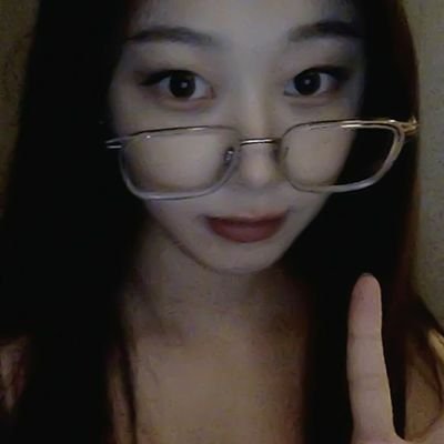 more on buying . . . .
for giselle, haerin, tzuyu, and eunchae !