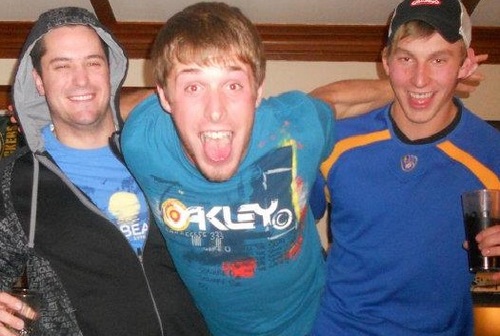 TheNomad24's profile picture. I like to play sports and i dont care who knows!