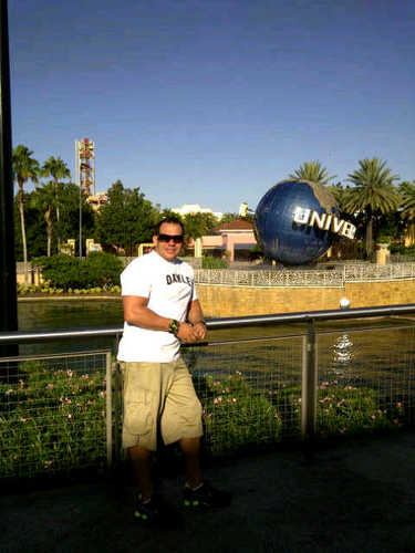 eryk2000's profile picture. 