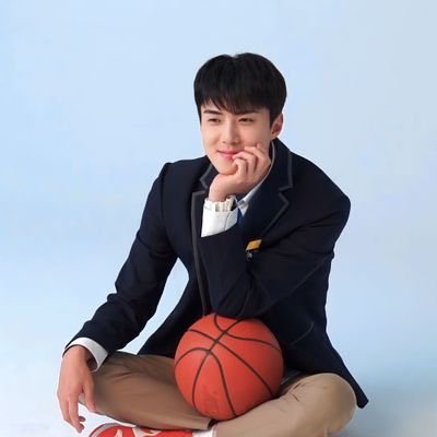 sehunshinessss's profile picture. —for exo ˎˊ˗ she/her