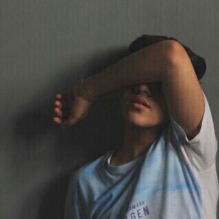 hwx21's profile picture. (( نــحــن لأنبـحـث عـن الشـهره ..... فـقـط نـثبـت وجـودنا فـي الحـيـاة I bear witness that no god but God i bear witness THAT muhammad