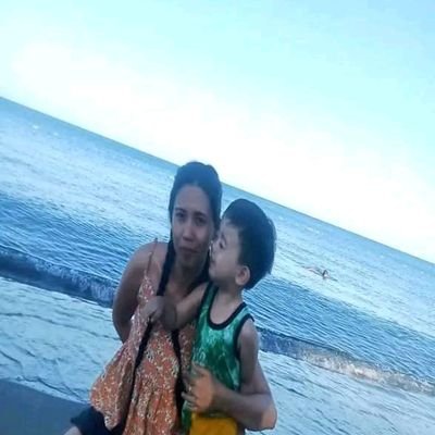 MacabanteMaria's profile picture. my main account has been suspended/locked mariz macabante 
I am not a dummy or a multi pls font re roll me