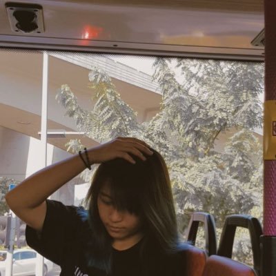 ykkihyun's profile picture. slaying real hard