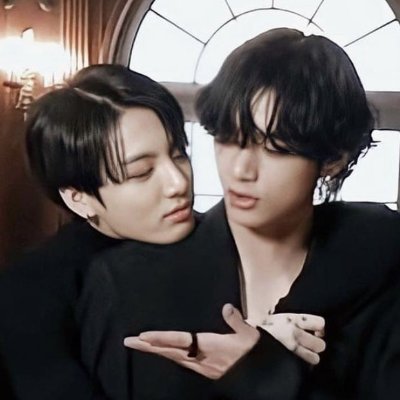 jeontaekookkk's profile picture. taekook is wt all I need!