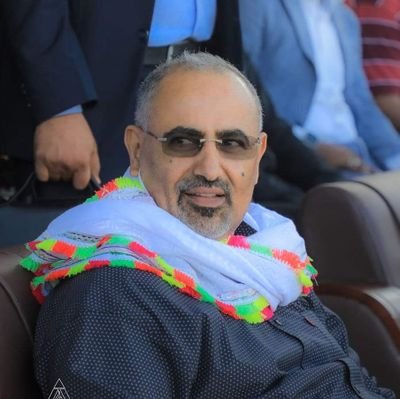 السعادة الحقيقة في طاعة الله والرضى بما كتب لك .