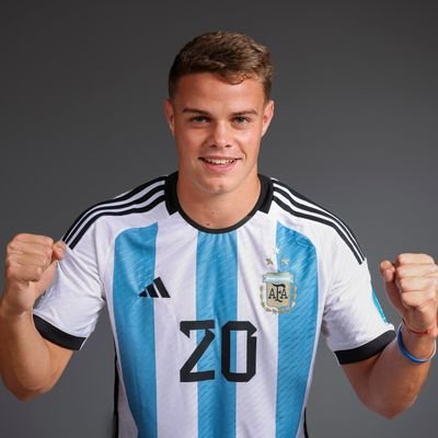 Espacio dedicado para los fanáticos del mejor 5 del Fútbol Argentino. Todo sobre Nachito Miramón. El Miramonismo es un estilo de vida. Aportes al MD.