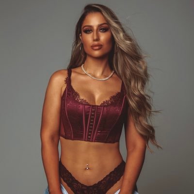 kaitlyneg93's profile picture. Veterinary Medicine. Social Influencer. Model. Traveler. certified #baddie #model #influencer