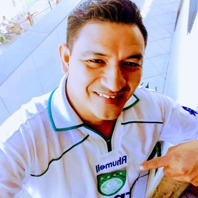 Palmeirense🇧🇷🐽🇵🇹 AvantiiPalestraaa 💚  Leonino 🦁

.⛪✝️🛐...Deus e Fiel ✝️🙏🏽💚.