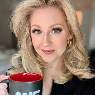 Emmy Award-Winning Anchor for @ATLNewsFirst 📺 Georgia Bulldawg 🐶 ATL 🍑 MIA 🌴