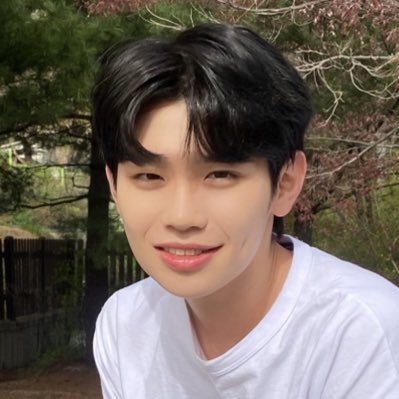 taehaovin's profile picture. #ZB1: taeraes smile is brighter than my future 🙌🏻 | bi