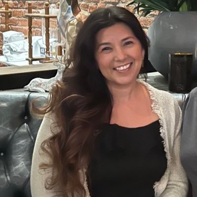 alizamora7's profile picture. Daughter of a King, Mom, and small investor.