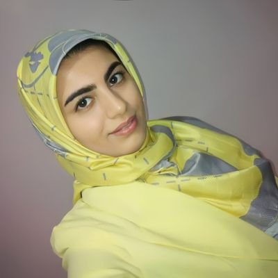 zeinabalipour1's profile picture. گاهی مینویسم برای خودم از تمام ناگفته هایی که برایشان گوش شنوایی نیست.......
| مهندس کامپیوتر 💻 |