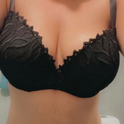 Candy667766's profile picture. 