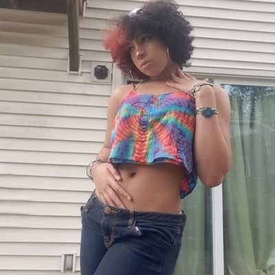 AlexCalyyxx's profile picture. 