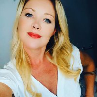 Jenn (@jennd0dd) 's Twitter Profile