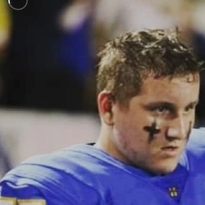 class of 2025 || 6'2 250 || OG LS C || Hutchison high school(Ks) kalebcape@gmail.com 2nd team all league OL 2022 and 2023
||Clean 295
Squat 475
Bench 345||