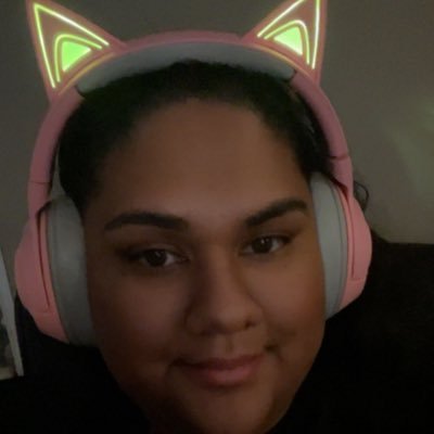 FakeCrazyAna Profile Picture