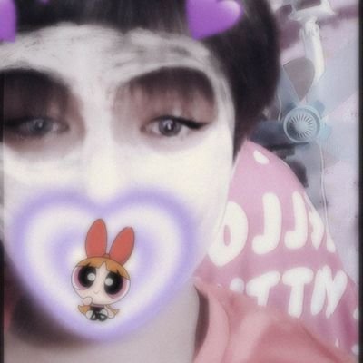 DabalosJasmin's profile picture. 