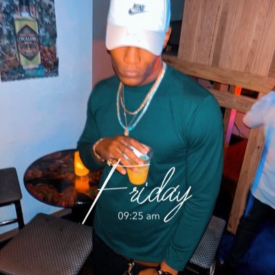 DavidSt24698935's profile picture. 