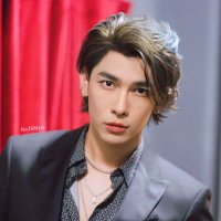 🕯 manifesting Mew Suppasit long hair 🕯(@forJSMew) 's Twitter Profile Photo