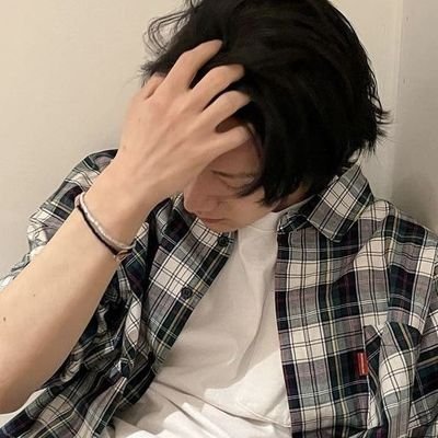 efefgeming's profile picture. darl+ing