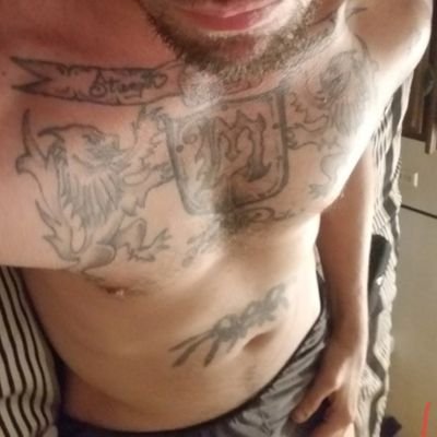 looking for a regular masturbation partner to get off with daily, sharing our experiences, fantasies and dirty secrets. im 46 bi m from akron. 6'1 195 white