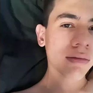 Angeldvdarc's profile picture. 