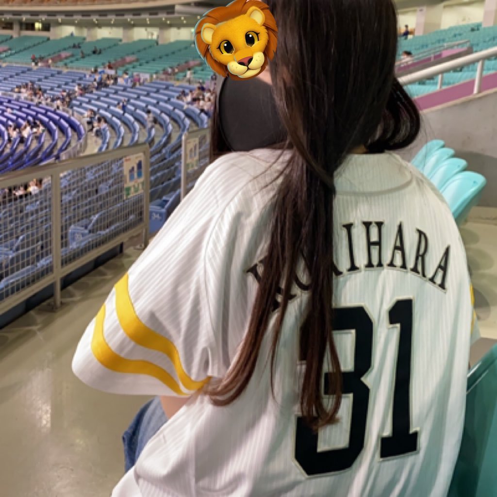 野球が好き👼🏻 #sbhawks の#24 栗原選手が好き▶︎▶︎▶︎結局全員好き♡他球団も時々見ます⚾️ 試合中は大体叫んでる人(˙ᵕ ˙ )貼るタイプ🩹より描くタイプのあいぶらっく👀が好きな川瀬世代 🫶🏻捕手推し🫶🏻