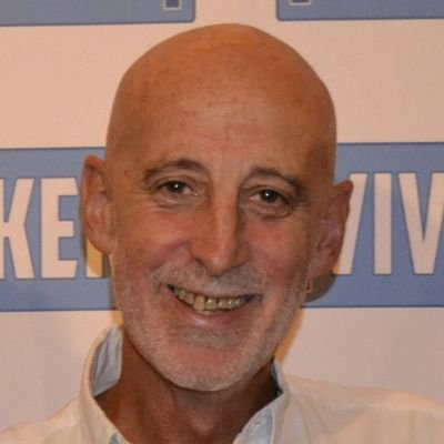 Profesor Titular de Fisioterapia  @MedicinaCEU. Vicepresidente de @HumansFundacion y enamorado de Africa @vivamakeni