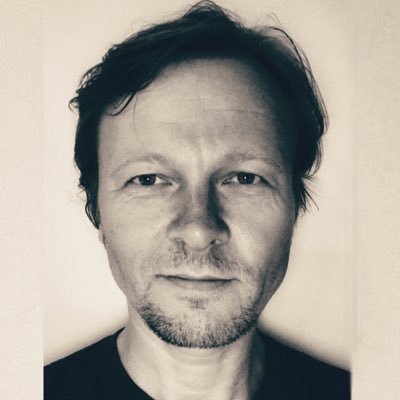 BAFTA-winning TV director for BBC, TNT, ITV, S+V, DAZN, NFL, North One, Whisper, FilmNova & C4. Live on @happyradiouk Sundays 4-6pm