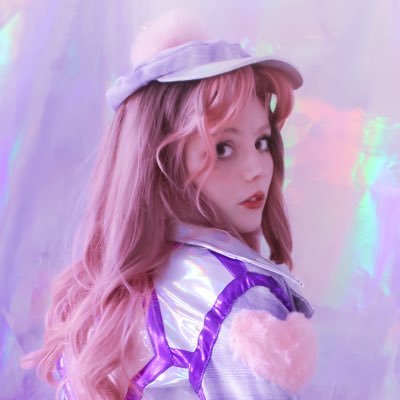 alice| 23 | she/her | professional cosplayer | official @genshinimpact content creator